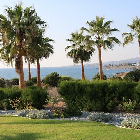 Yulya Villa By Taimoura Paphos ภายนอก รูปภาพ