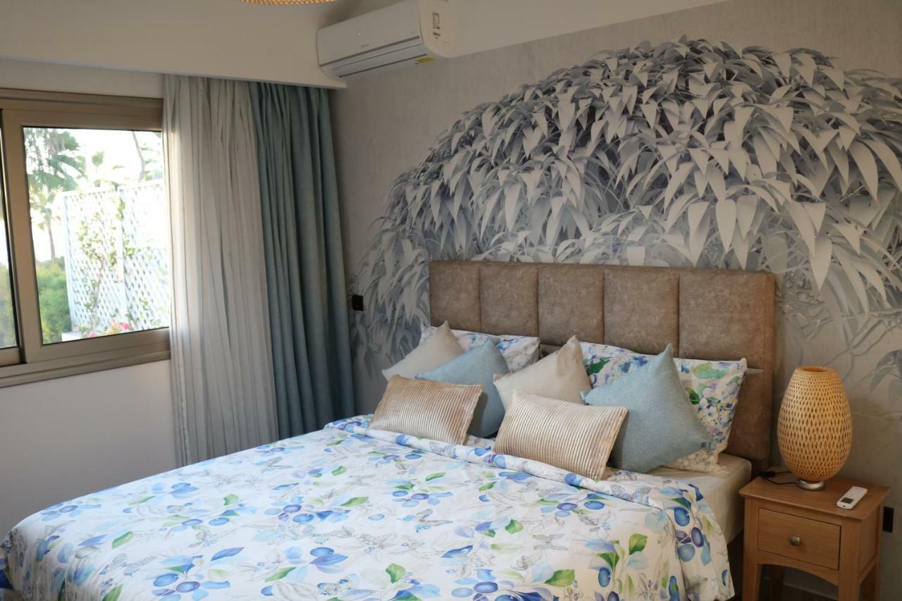 Yulya Villa By Taimoura Paphos ภายนอก รูปภาพ