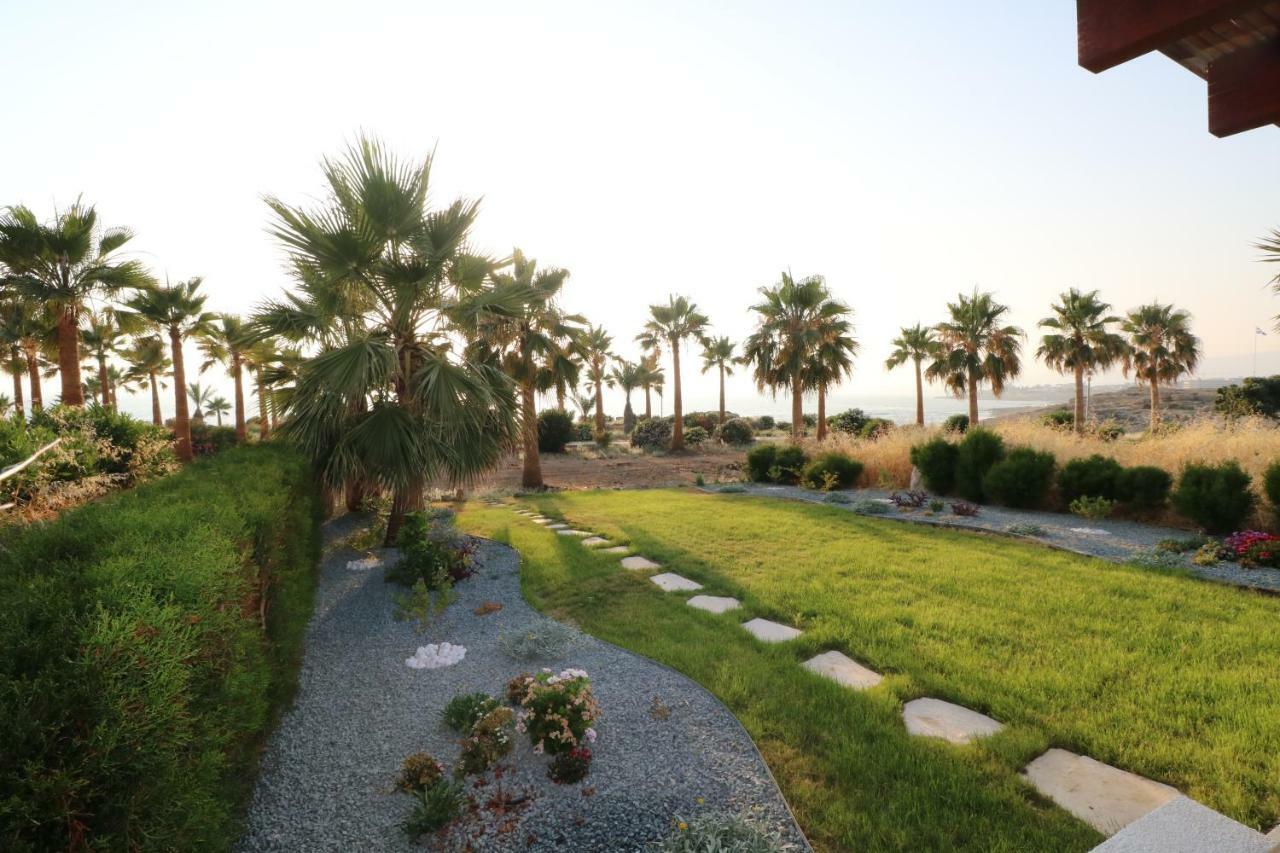 Yulya Villa By Taimoura Paphos ภายนอก รูปภาพ
