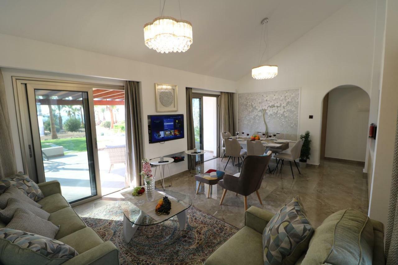Yulya Villa By Taimoura Paphos ภายนอก รูปภาพ