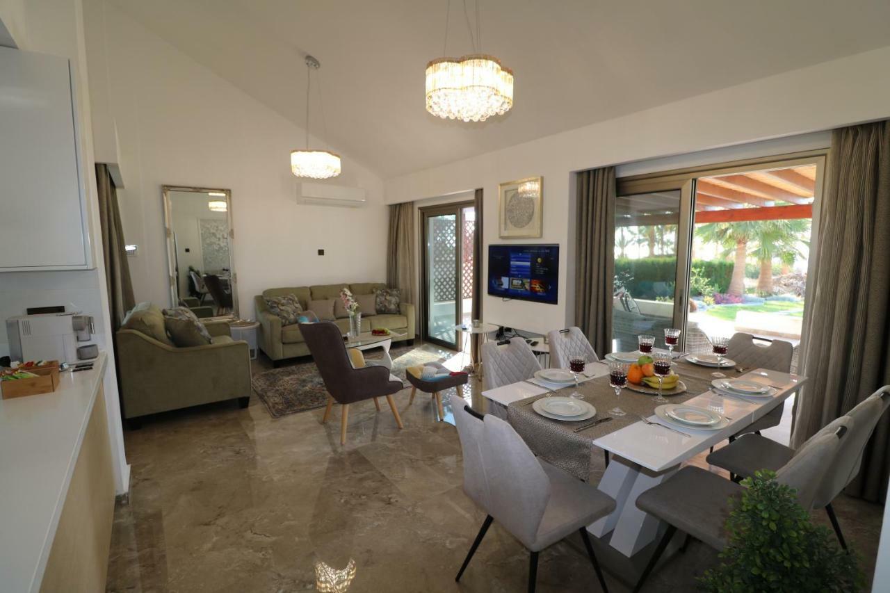 Yulya Villa By Taimoura Paphos ภายนอก รูปภาพ