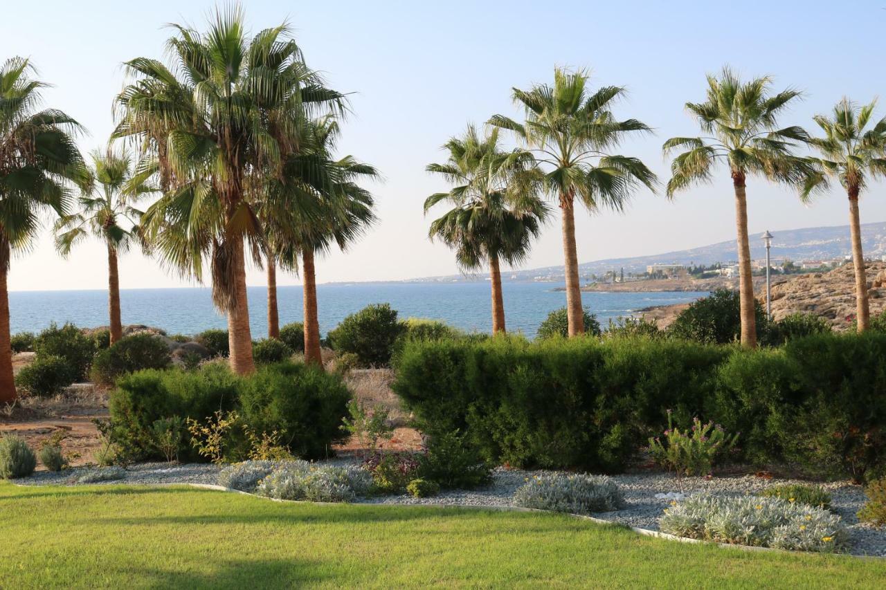 Yulya Villa By Taimoura Paphos ภายนอก รูปภาพ